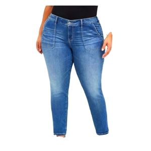 TORRID 20R Boyfriend Straight Vintage Stretch Jeans
